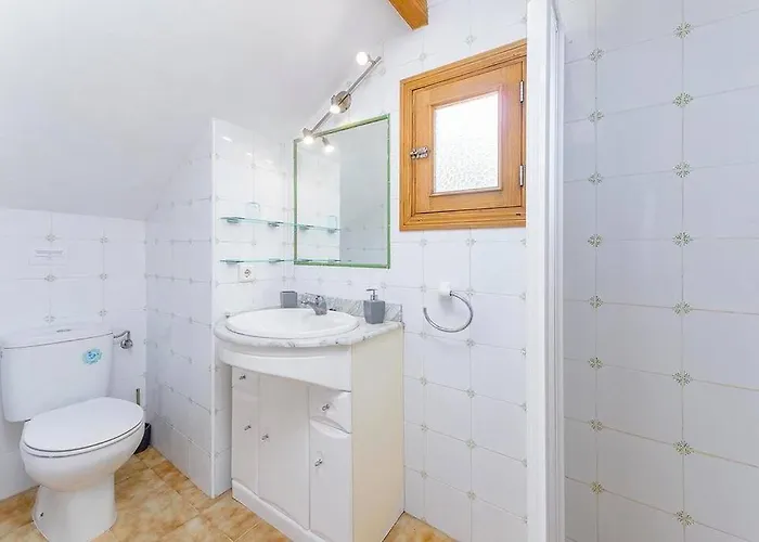 Villa Beautiful Near By Renthousing *