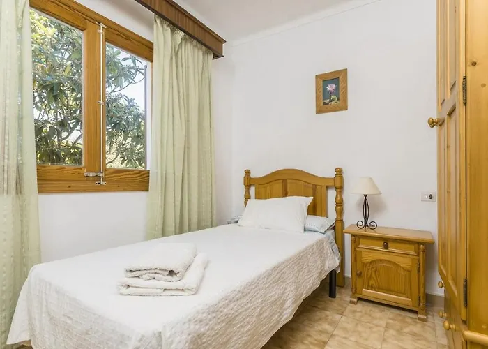 Beautiful Near By Renthousing Villa Pollença